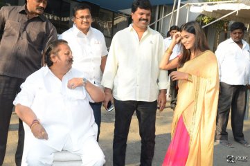 Nenu Naa Boy Friends Movie Opening